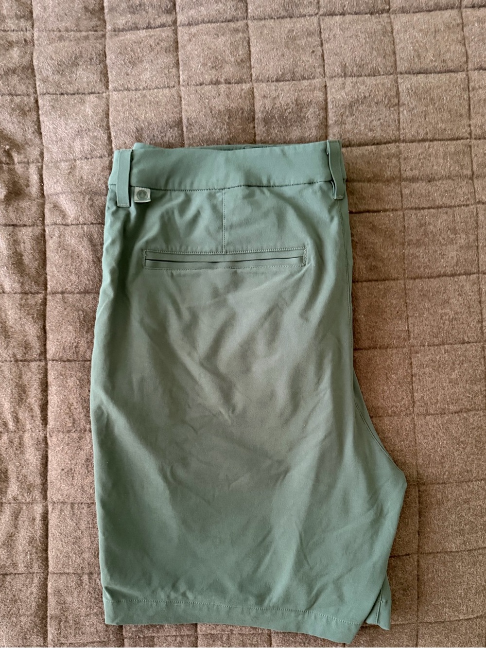 lululemon athletica Men's Flat-Front Stretch Shorts - Sage Green